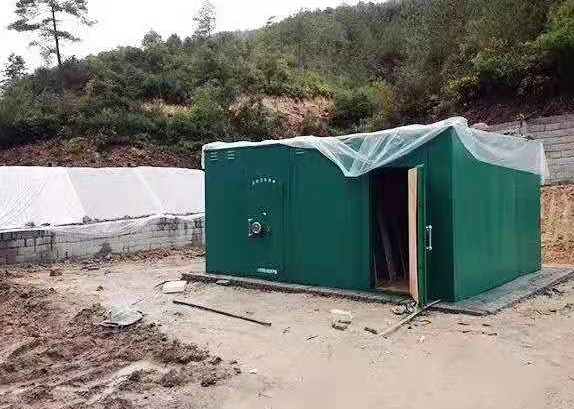 三山露天如何存放爆破线放炮线等爆破器材？