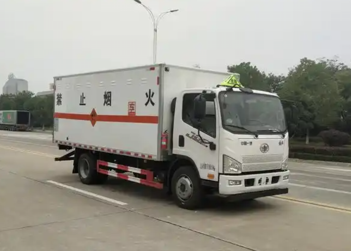三山爆破器材运输车可以上高速吗？
